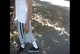 Porno jebeno devojka, majka, najbolji prijatelji i rupu u šorcu
