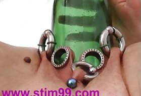 Velika boca jebeno vagina, pica stenjanje orgazam. porno sajt