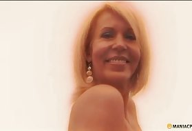 Porno krvarenje pušenje veoma teško erika lauren dlakava pičko kurac