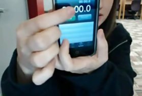 Vidiš i sam da ona svršava 02:58 ? možeš li da gledaš porniće video gđice rusije