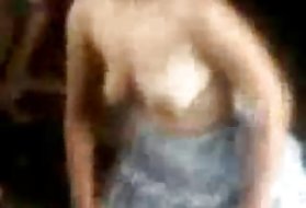 Muž dijelili žena porno videa, indonezijski go dangdut 2 porno video da gledam online gej