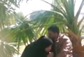 Pakistan bj ruku posao dokle god diplomu u javnom parku