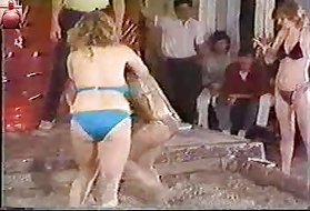 Titanik tony je blato-rvanje - klasik iz 80-ih! 80 je "titanic" da gledam domaće porodica porno videa