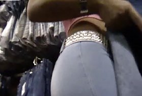 Seksi porno trans debele guzice traperice traperice traperice šorc 41,