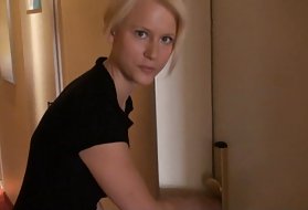 Njemački amater svjetlo administrator advokat u hotelu u njemačkoj